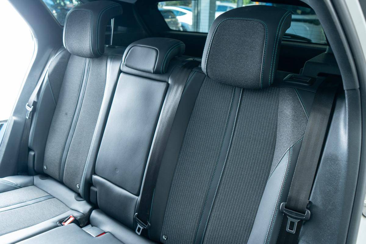 peugeot-3008-2022-diesel-1499cc