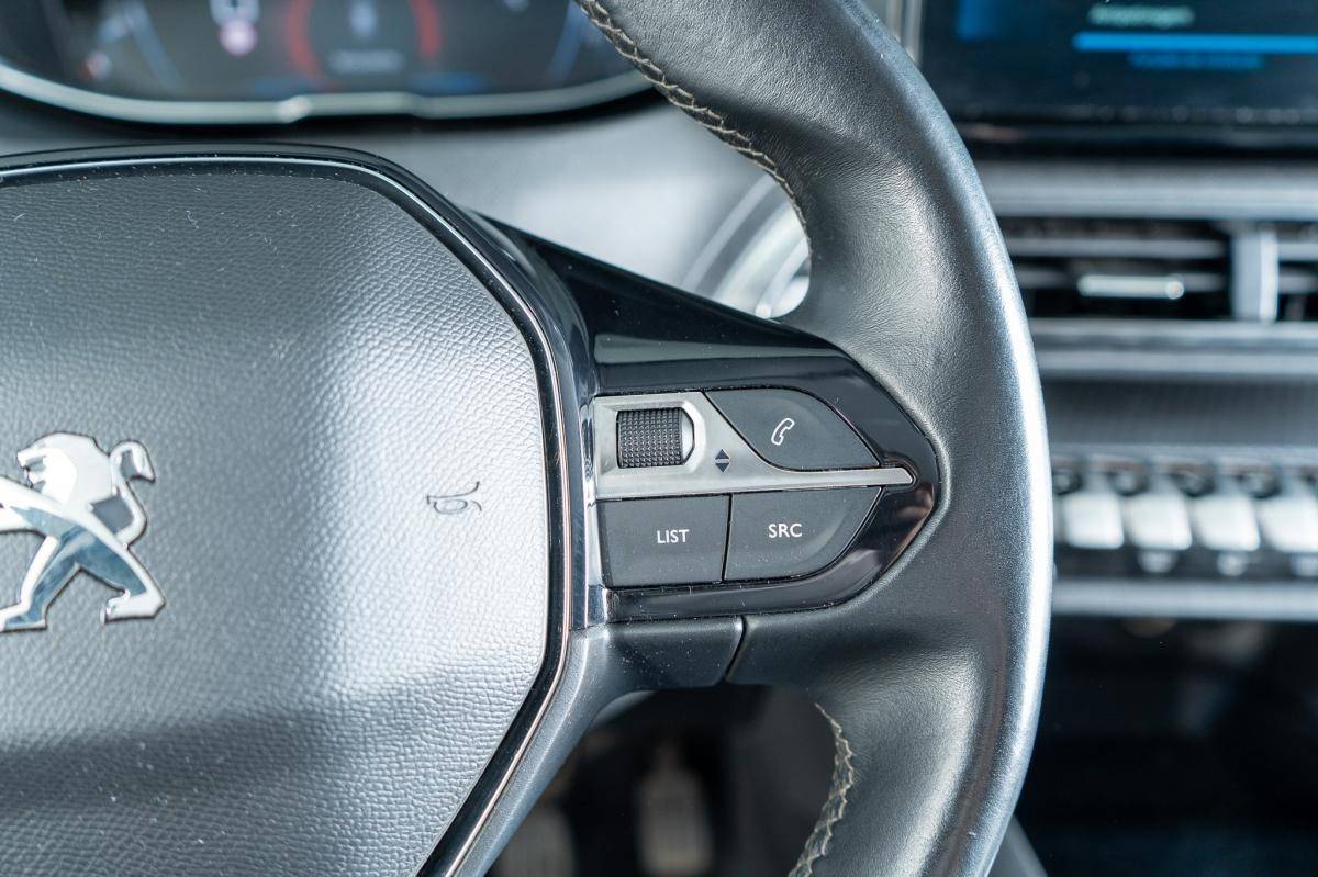 peugeot-3008-2022-diesel-1499cc
