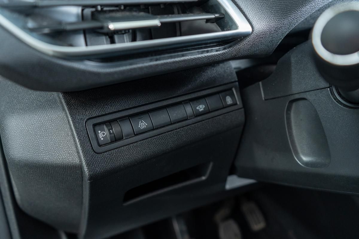 peugeot-3008-2022-diesel-1499cc