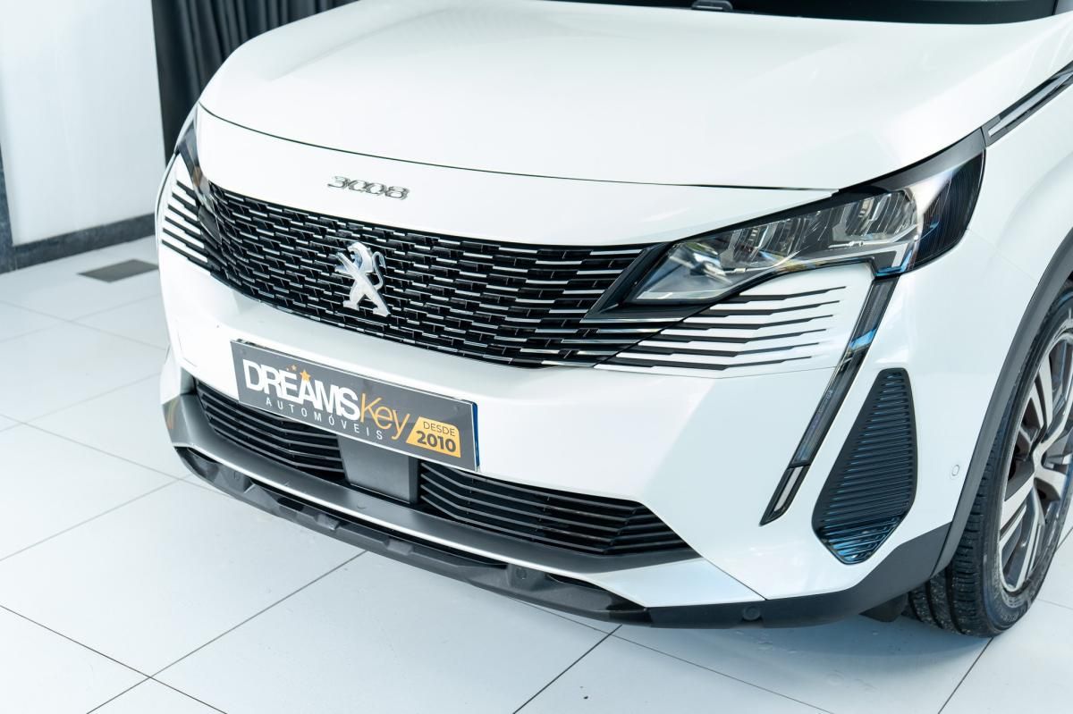 peugeot-3008-2022-diesel-1499cc