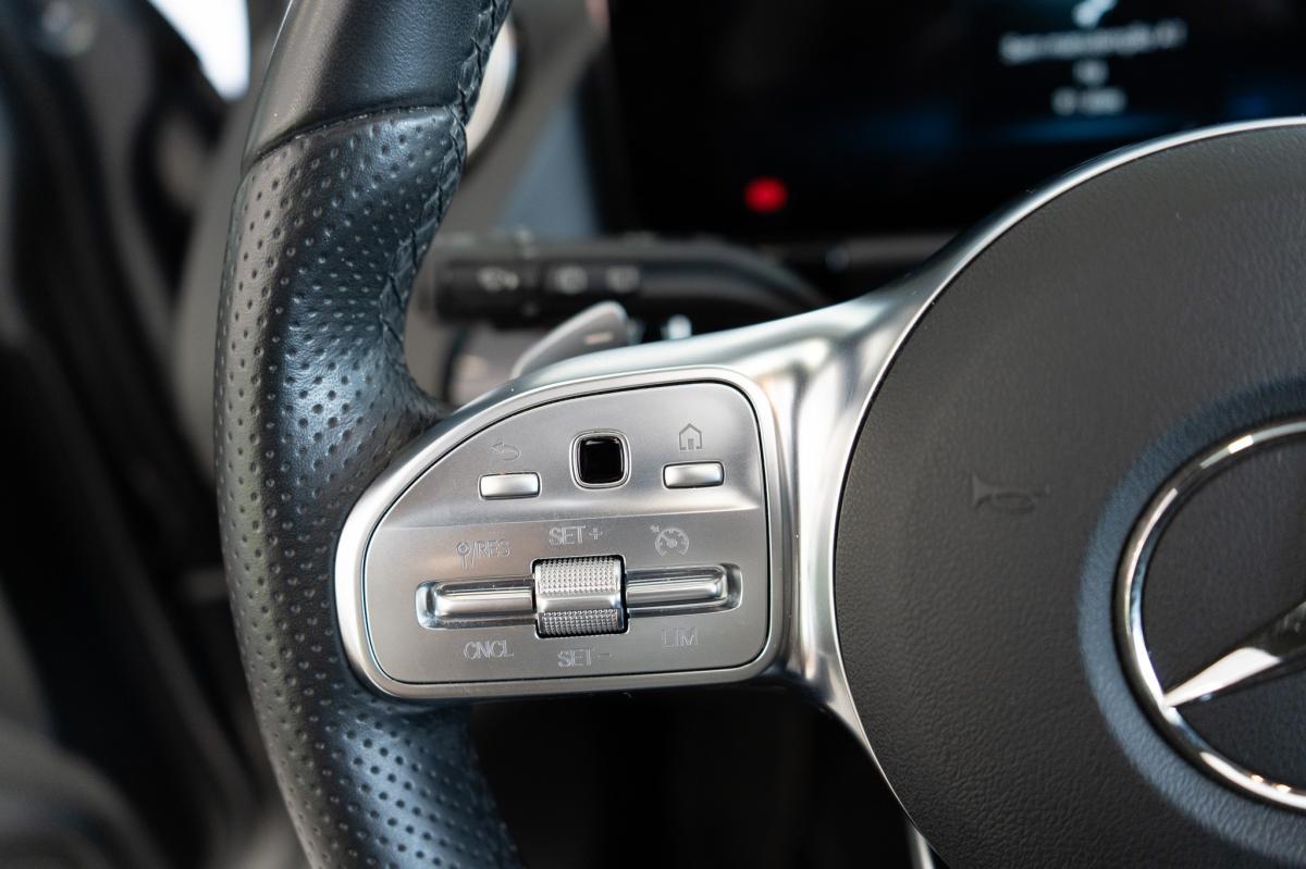 mercedes-benz-eqa-2023-eletrico-500cc