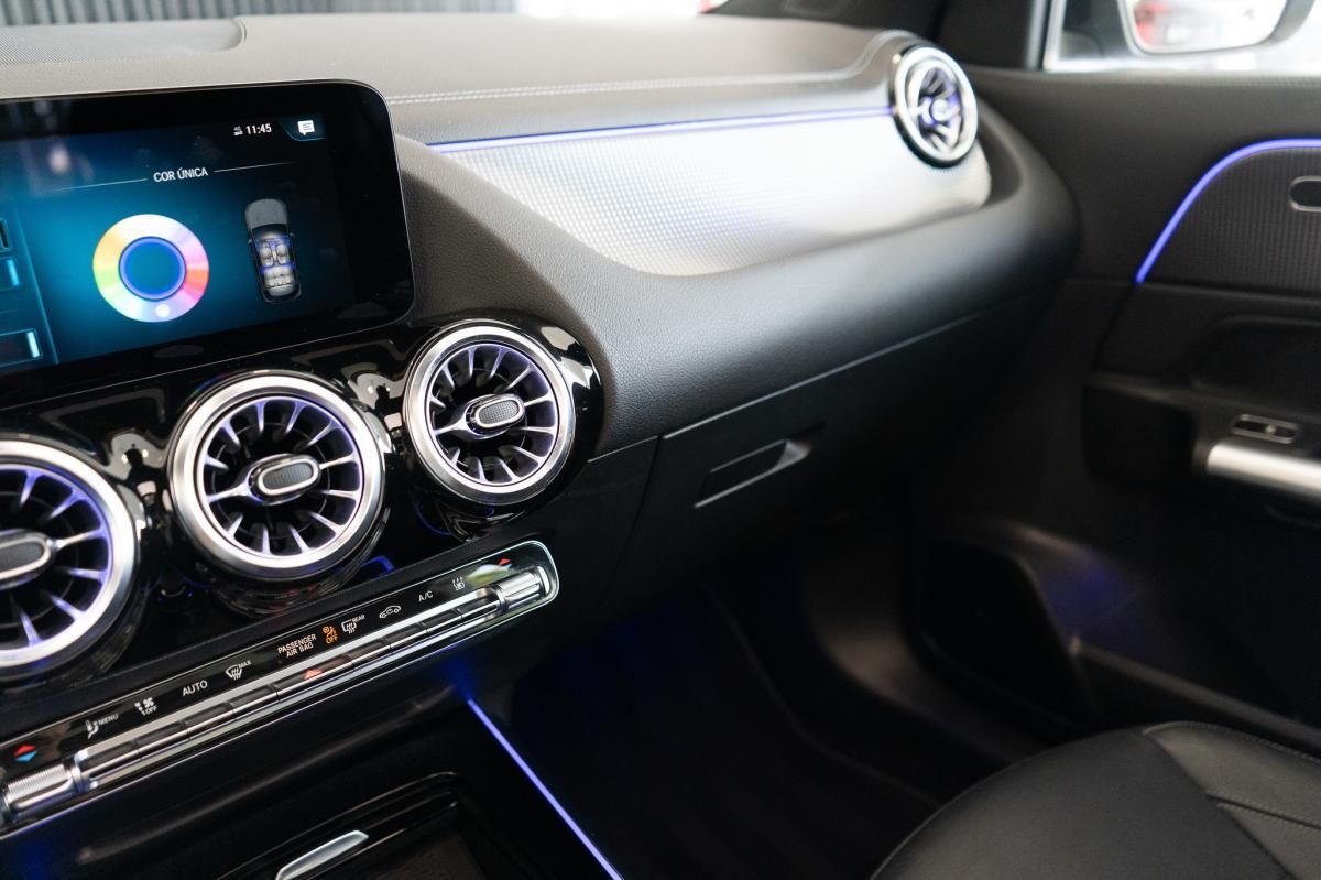 mercedes-benz-eqa-2023-eletrico-500cc