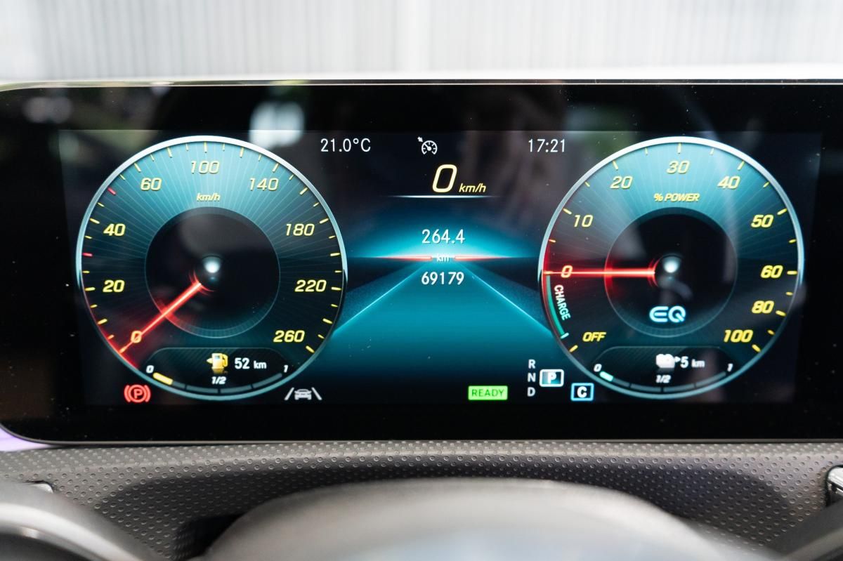 mercedes-benz-cla-2021-hibrido-a-gasolina-1332cc
