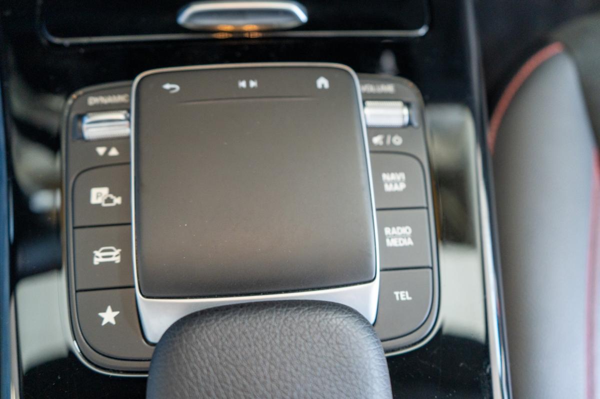 mercedes-benz-cla-2021-hibrido-a-gasolina-1332cc