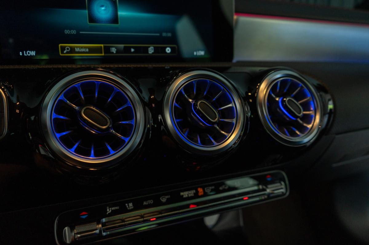 mercedes-benz-cla-2021-hibrido-a-gasolina-1332cc