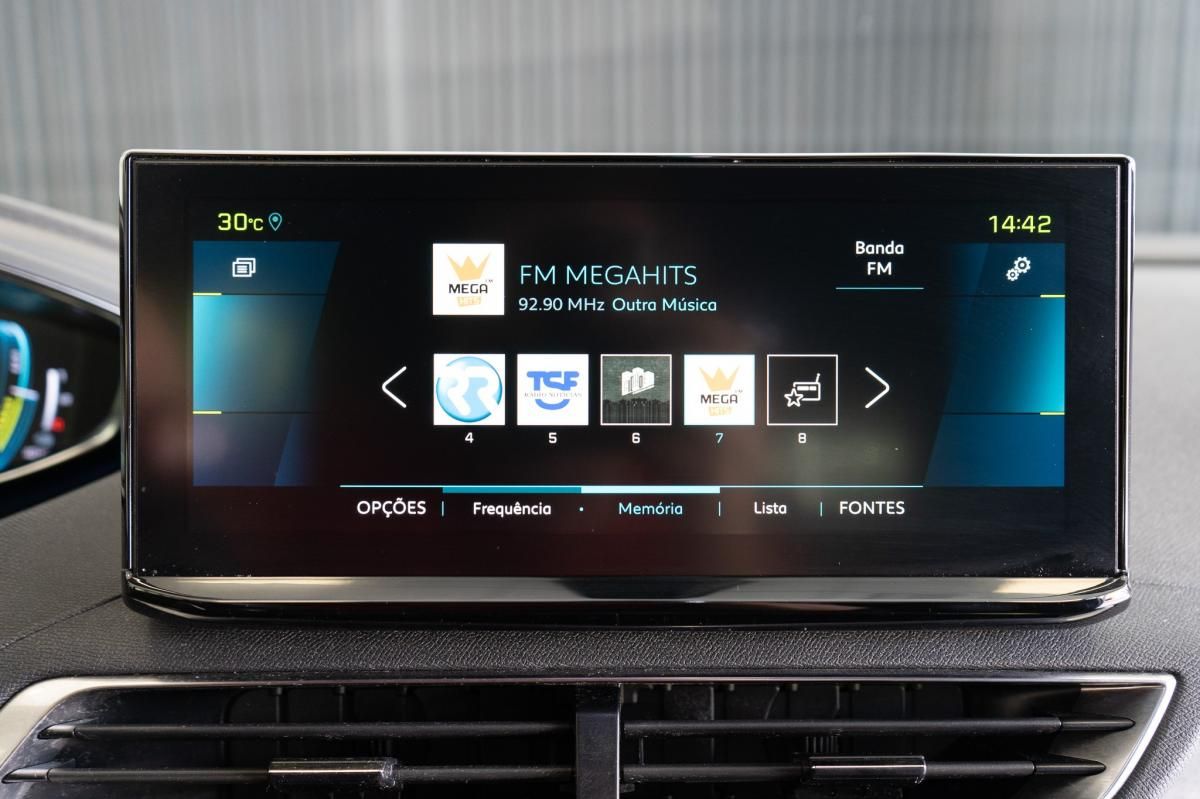 peugeot-3008-2021-hibrido-a-gasolina-1598cc