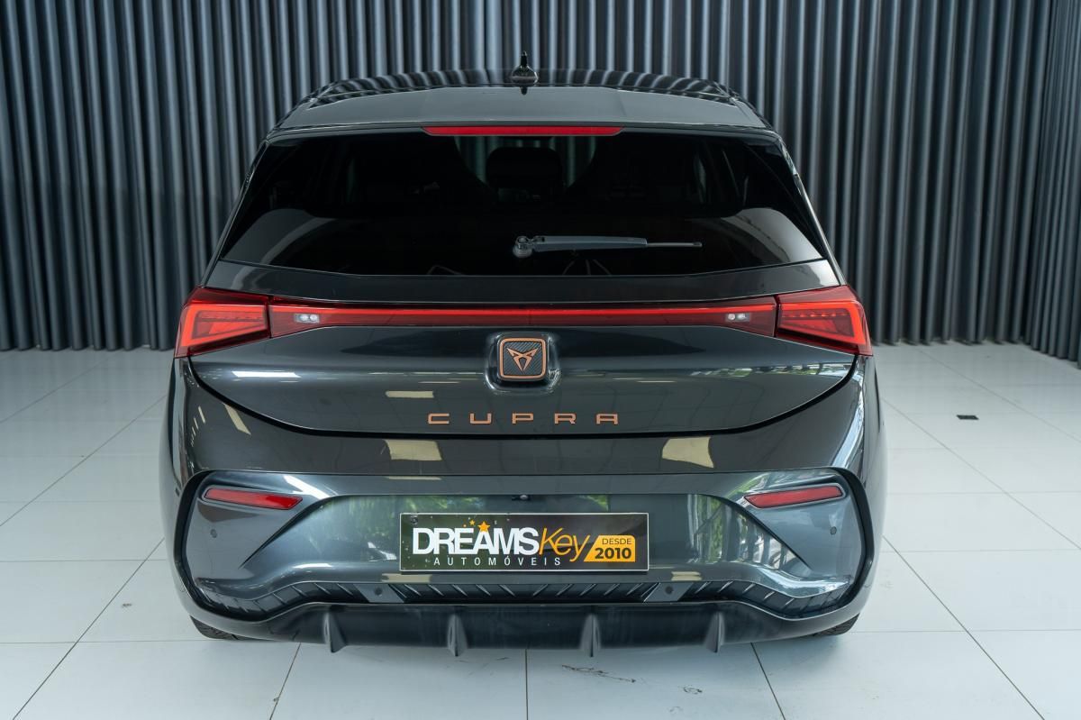 cupra-born-2024-eletrico-500cc