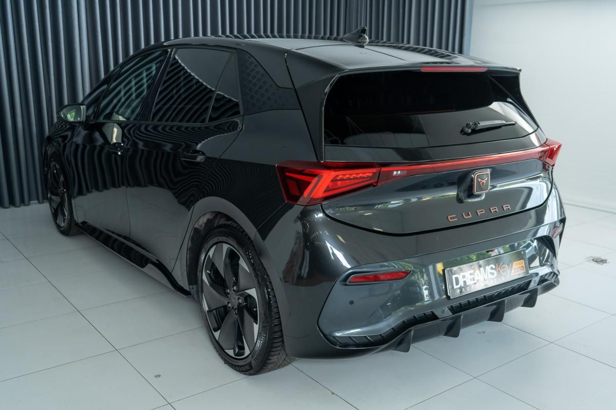cupra-born-2024-eletrico-500cc