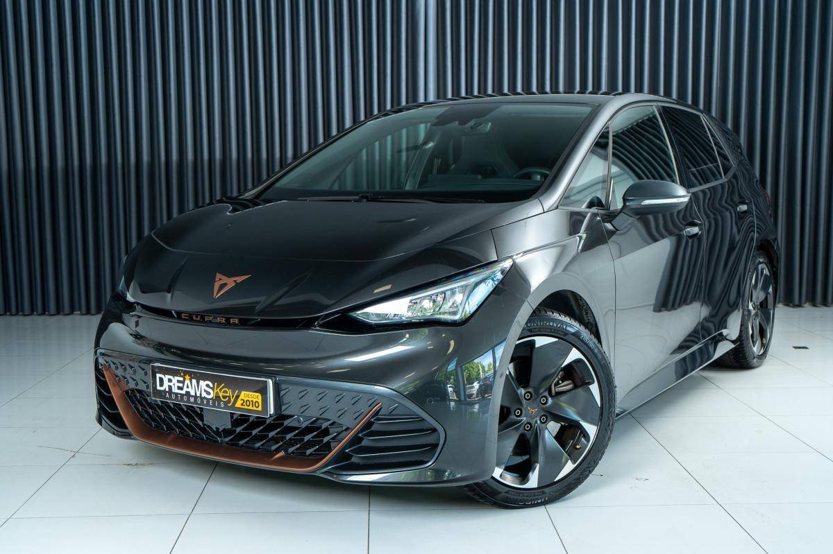 cupra-born-2024-eletrico-500cc