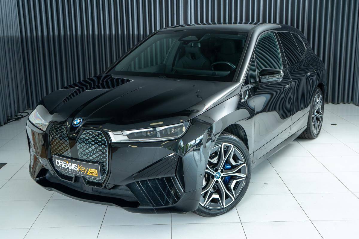 bmw-ix-2024-eletrico-500cc