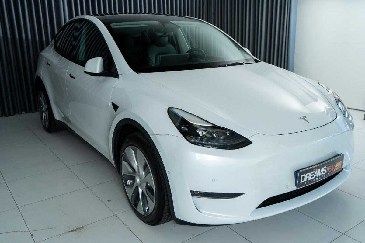 tesla-model-y-2022-eletrico-500cc