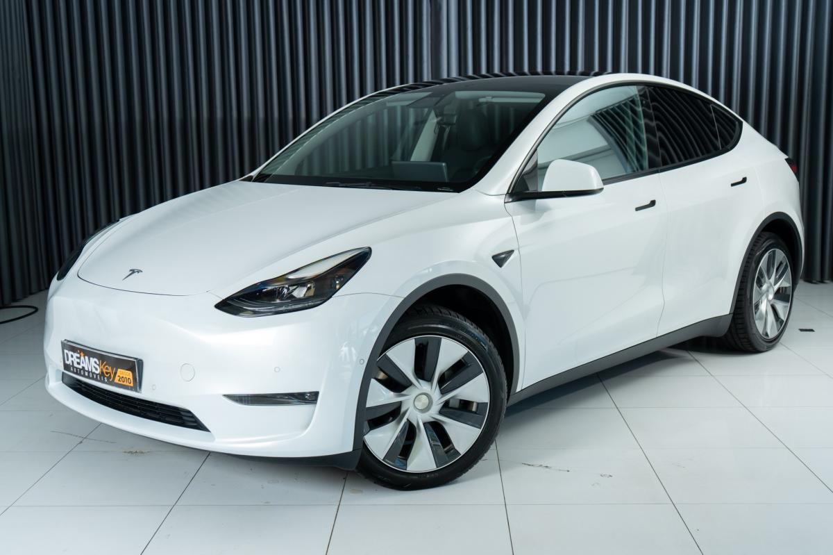 tesla-model-y-2022-eletrico-500cc