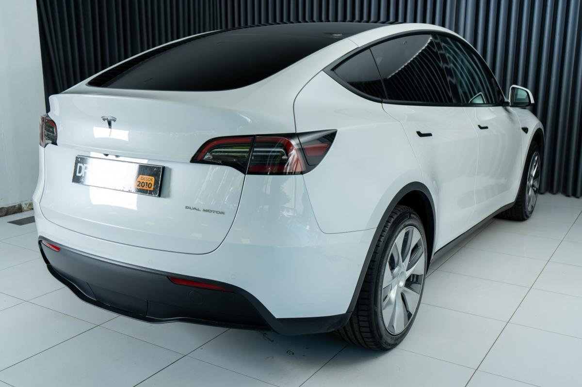 tesla-model-y-2022-eletrico-500cc