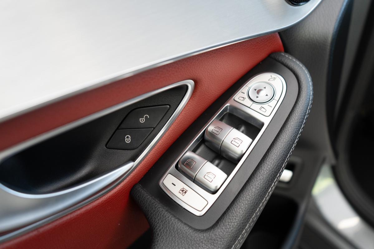 mercedes-benz-glc-2017-hibrido-a-gasolina-1991cc