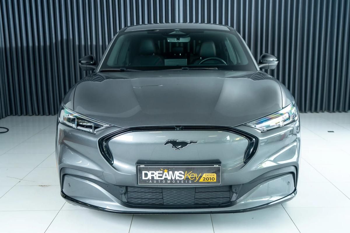 ford-mustang-2023-eletrico-500cc