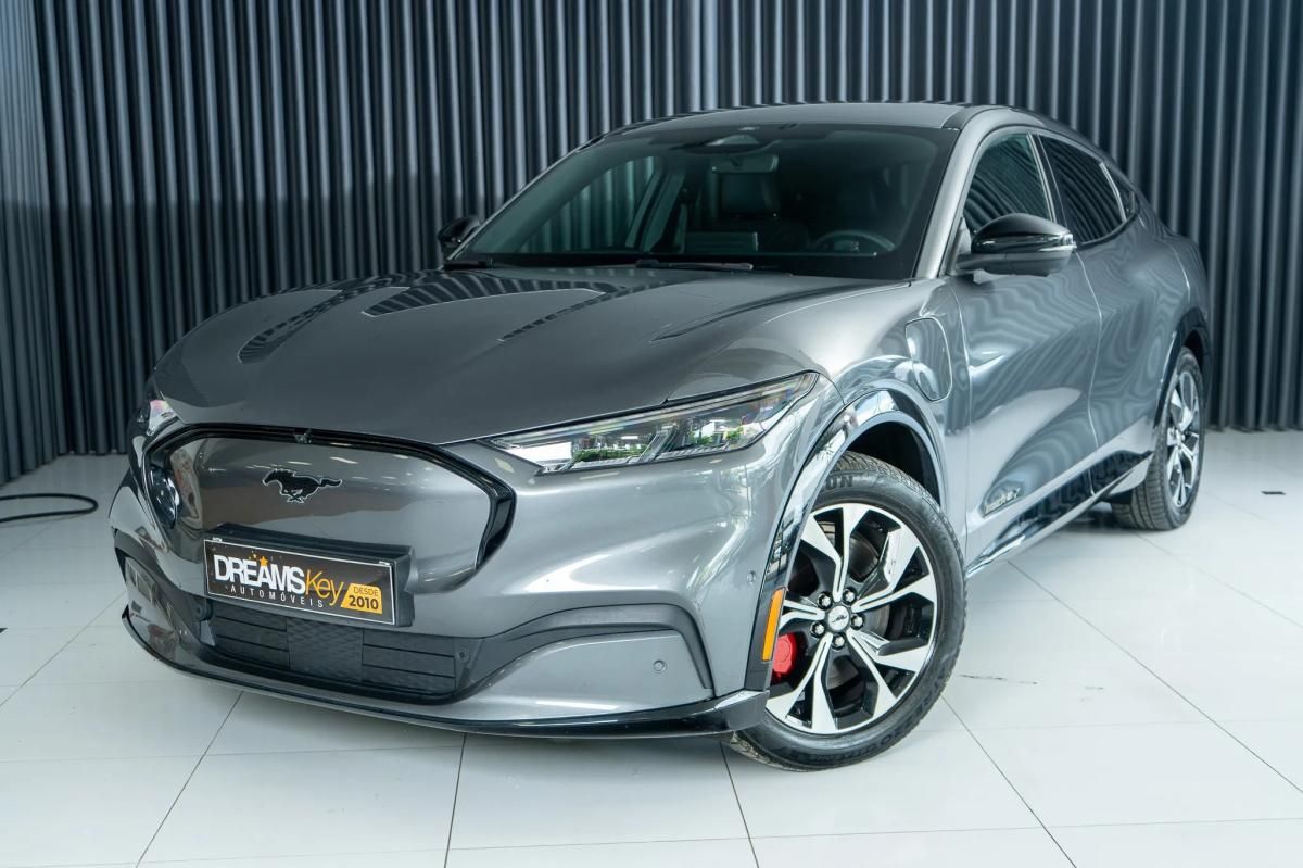 ford-mustang-2023-eletrico-500cc