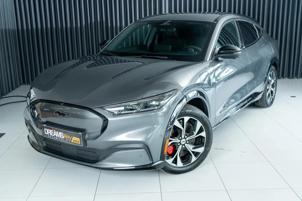 ford-mustang-2023-eletrico-500cc