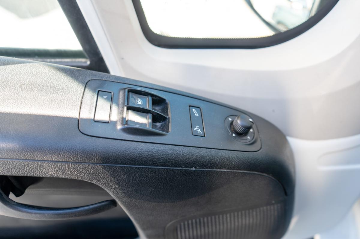 peugeot-boxer-2021-diesel-2179cc