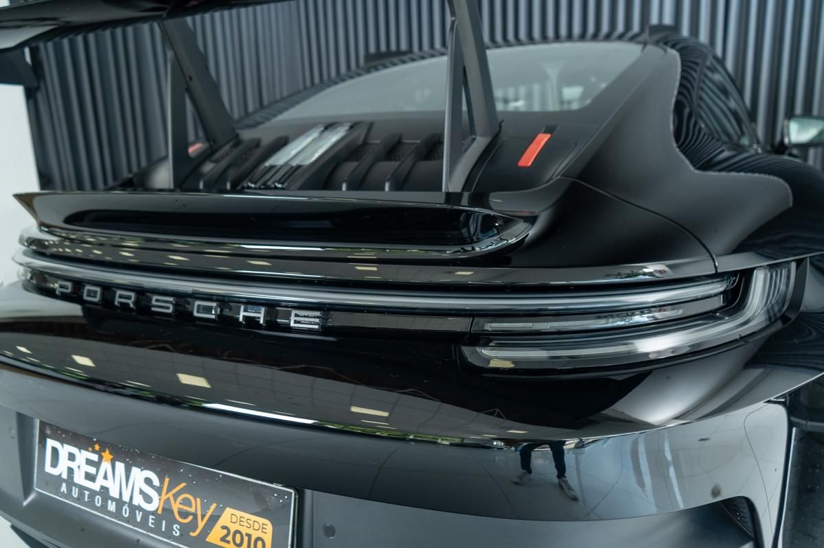 porsche-992-2023-gasolina-3996cc