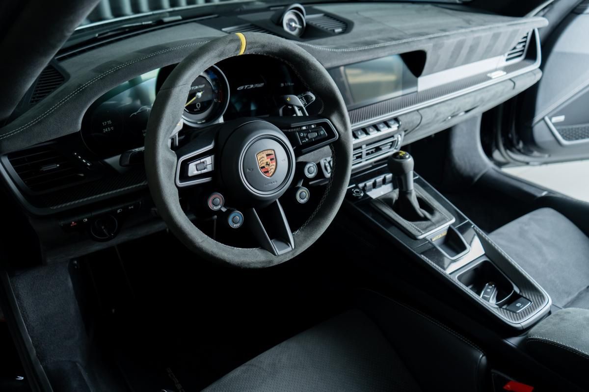 porsche-992-2023-gasolina-3996cc