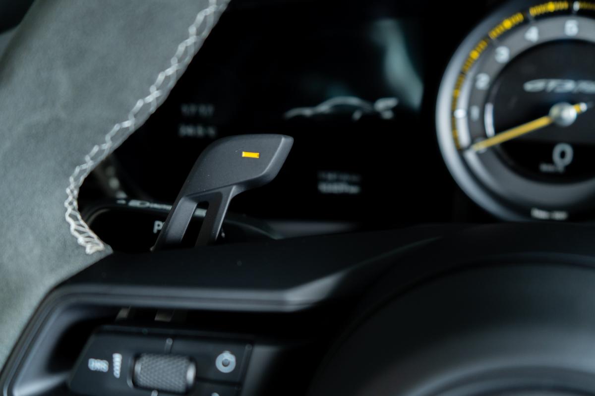 porsche-992-2023-gasolina-3996cc