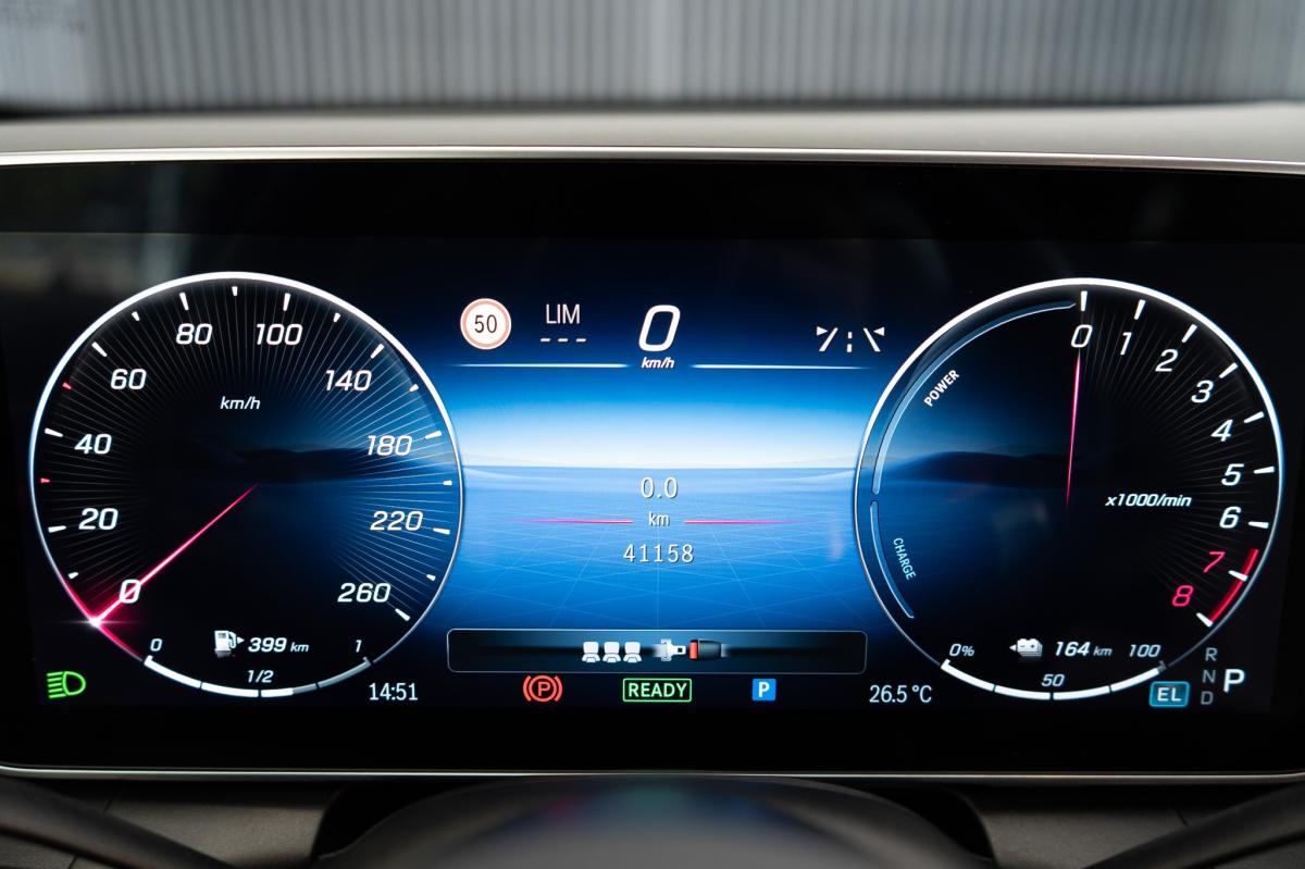 mercedes-benz-glc-2023-hibrido-a-gasolina-1999cc