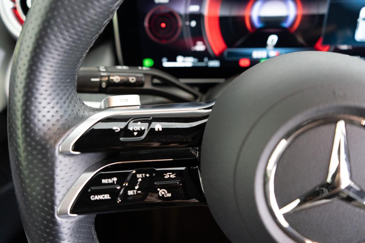 mercedes-benz-glc-2023-hibrido-a-gasolina-1999cc