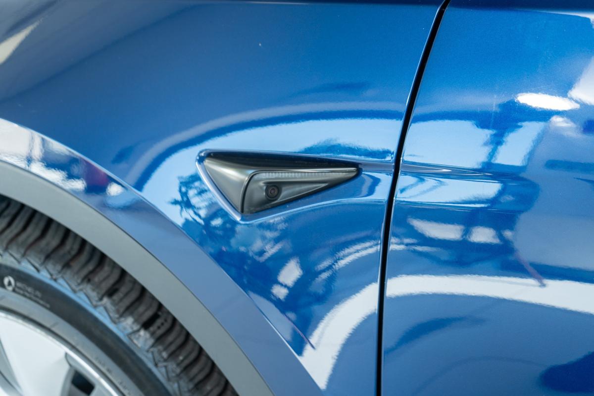 tesla-model-y-2023-eletrico-500cc