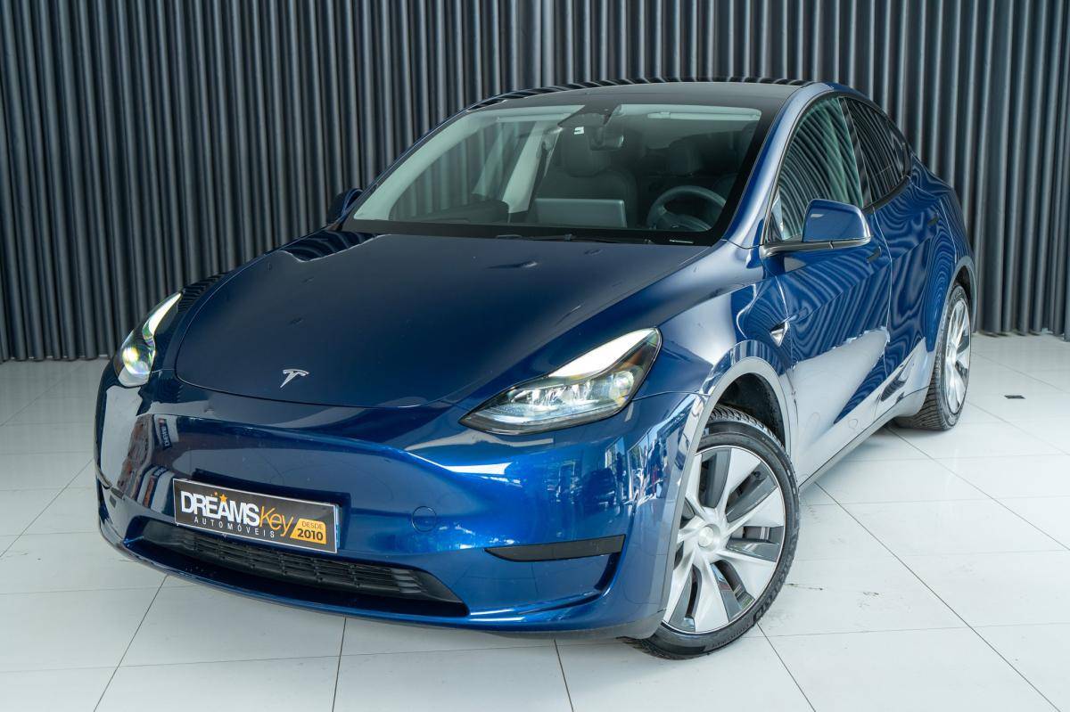 tesla-model-y-2023-eletrico-500cc