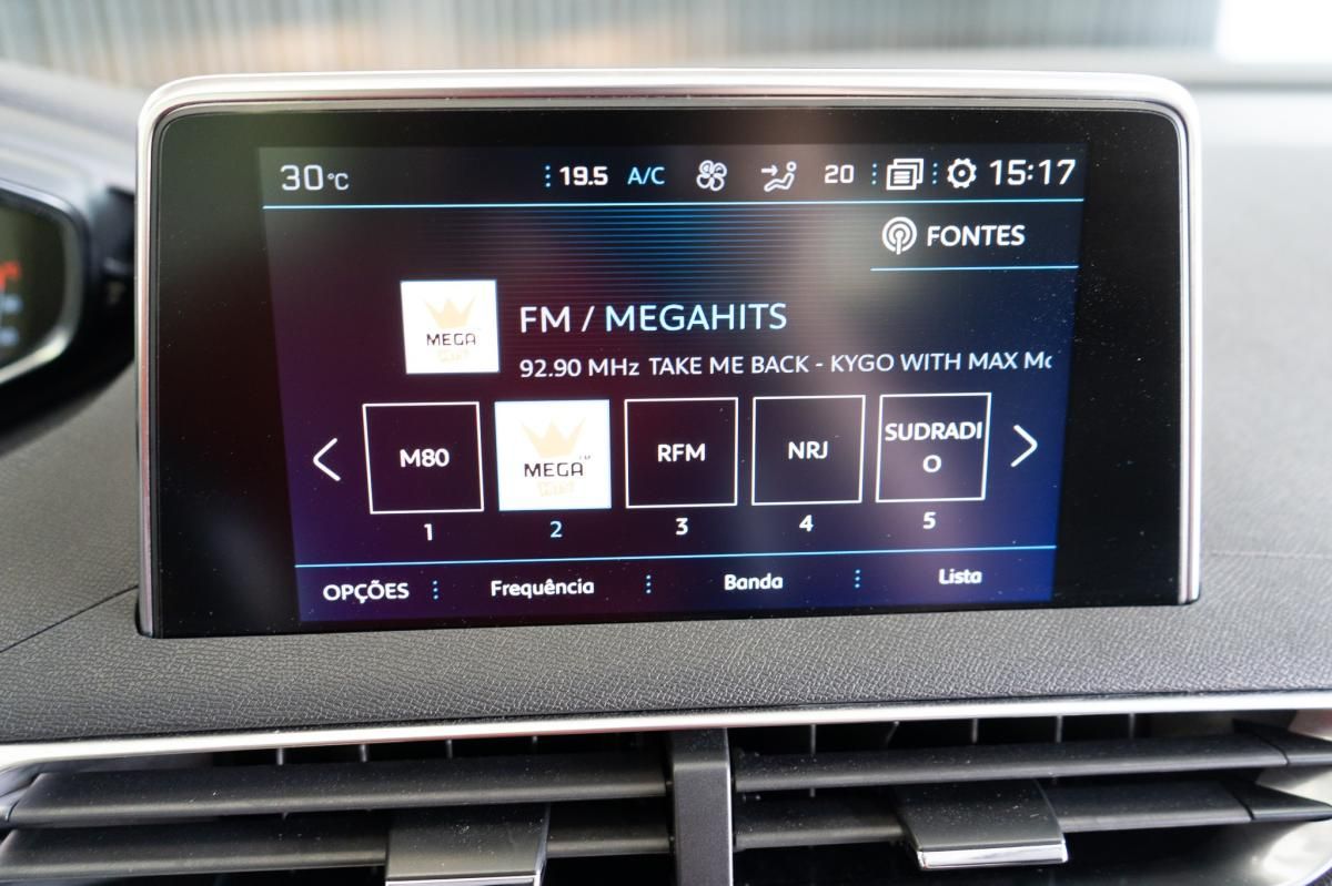 peugeot-3008-2019-diesel-1499cc