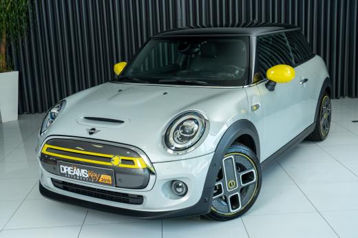 mini-cooper-2019-eletrico-500cc
