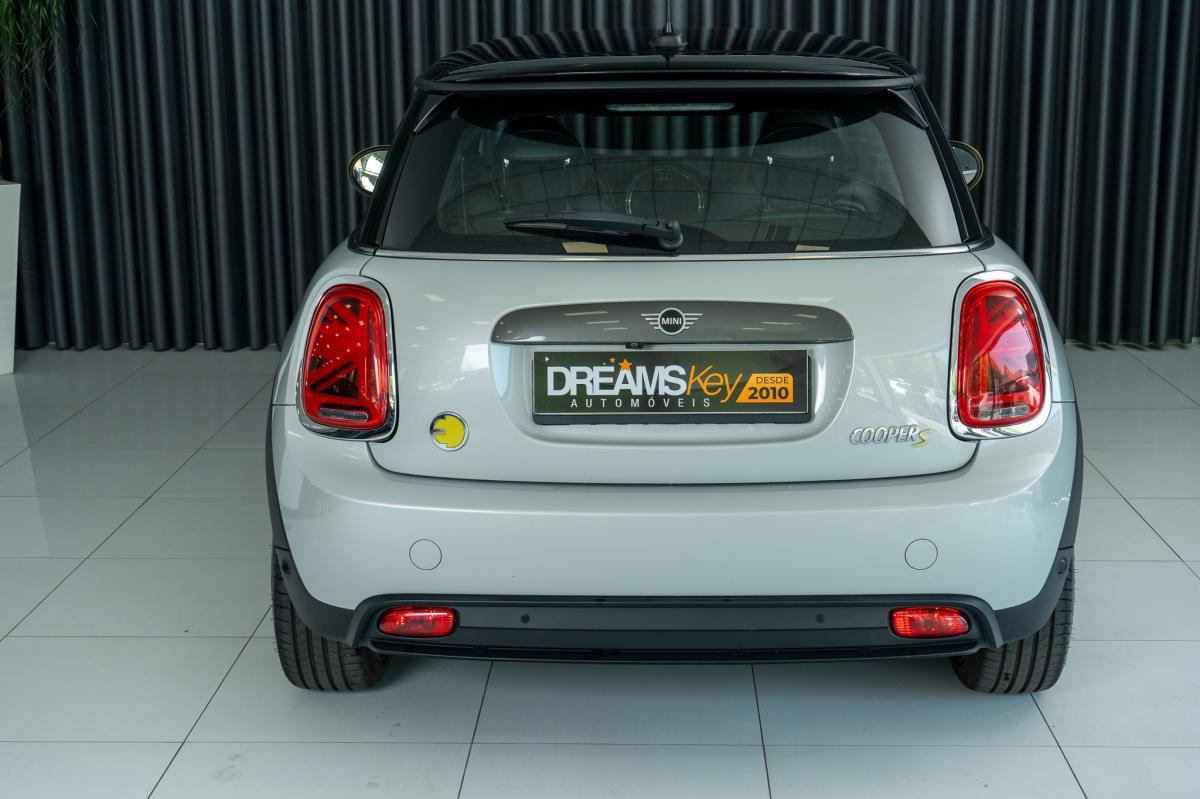 mini-cooper-2019-eletrico-500cc