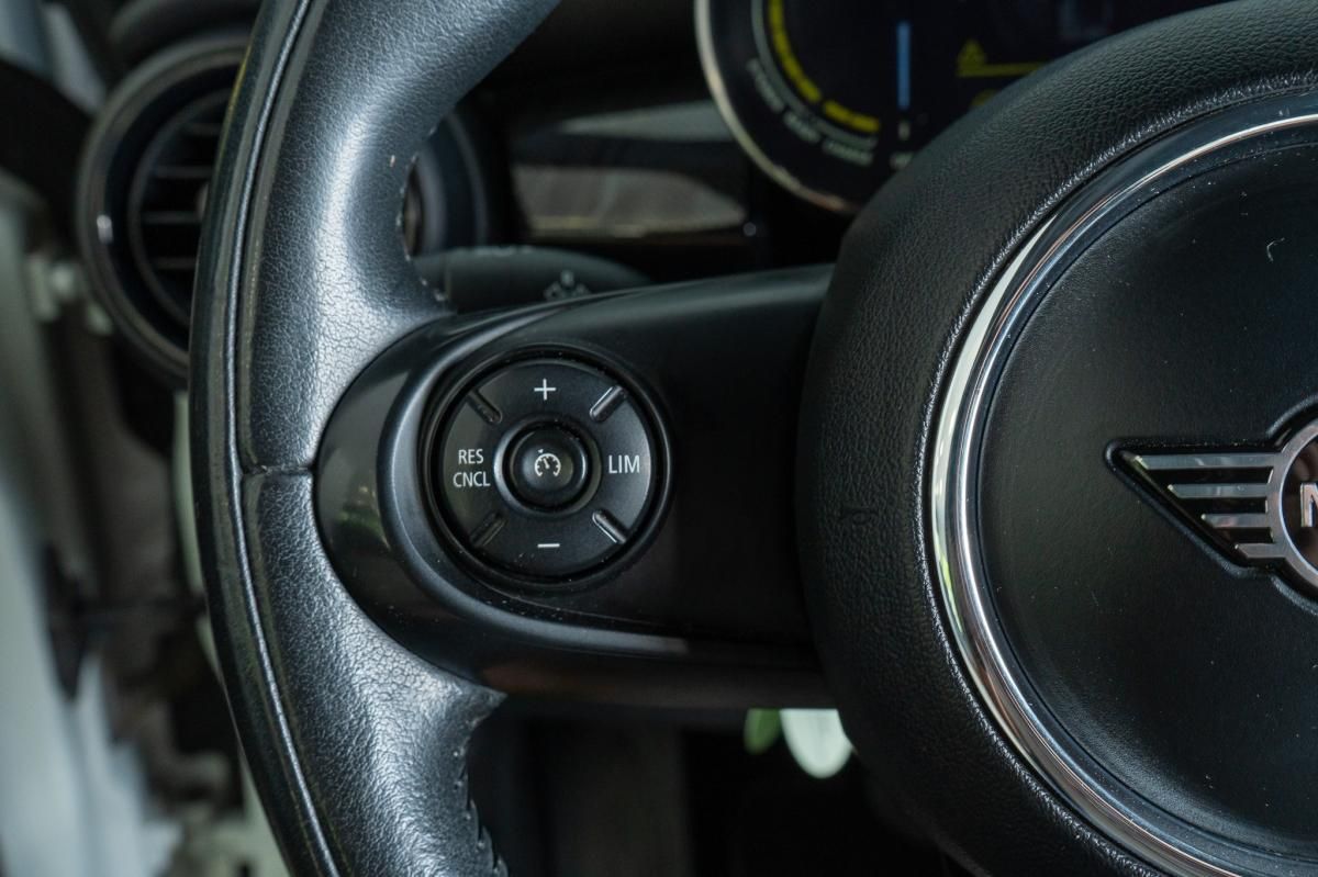 mini-cooper-2019-eletrico-500cc
