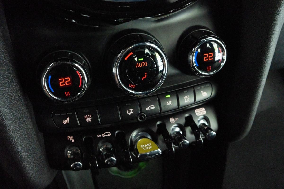 mini-cooper-2019-eletrico-500cc