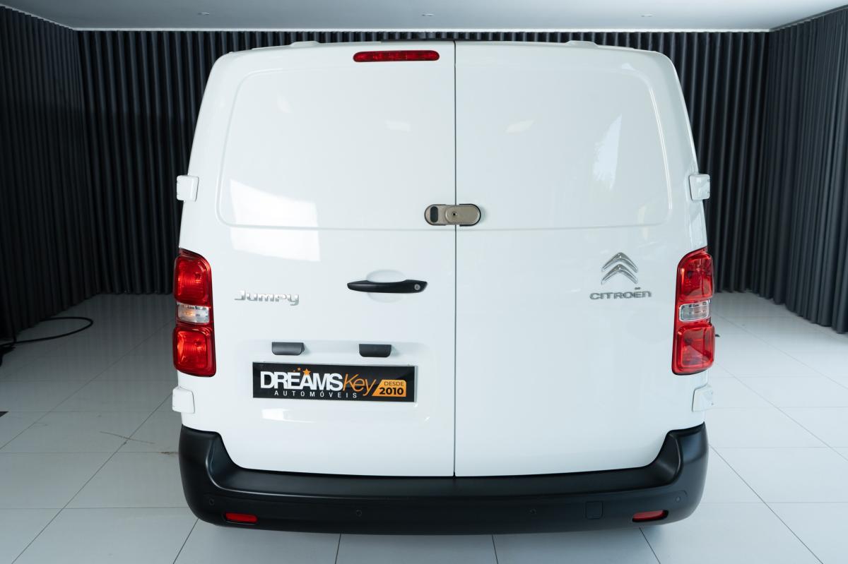 citroen-jumpy-2019-diesel-1499cc