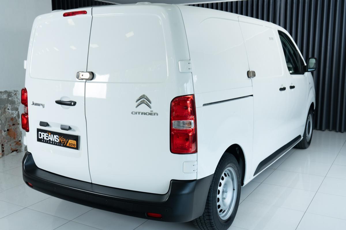 citroen-jumpy-2019-diesel-1499cc