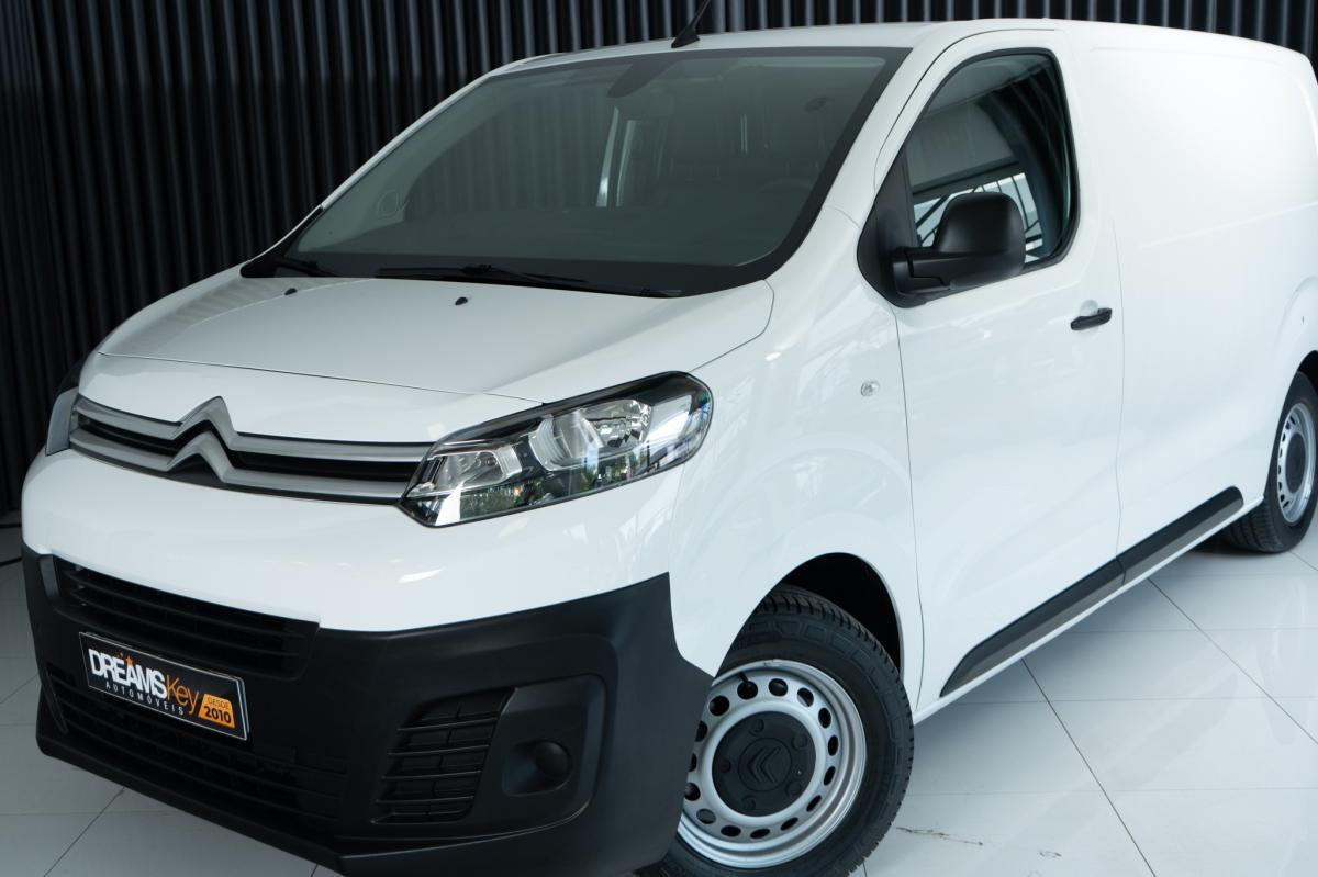 citroen-jumpy-2019-diesel-1499cc