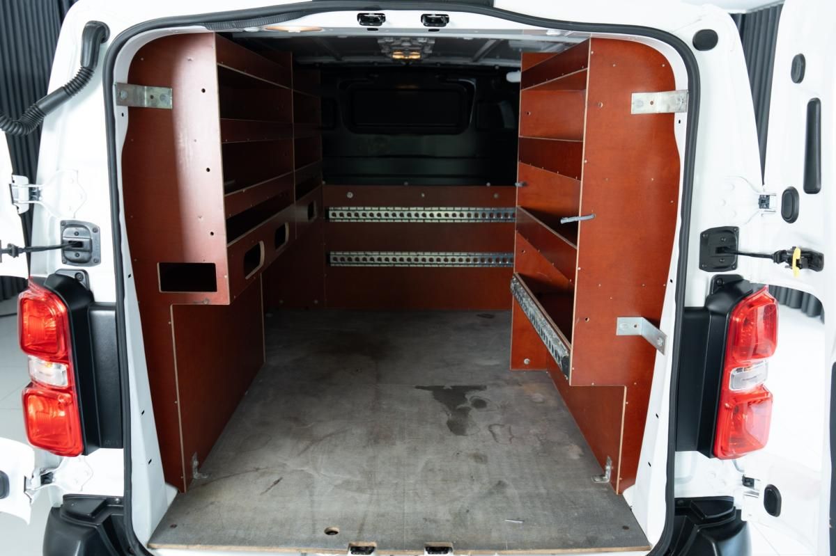 citroen-jumpy-2019-diesel-1499cc