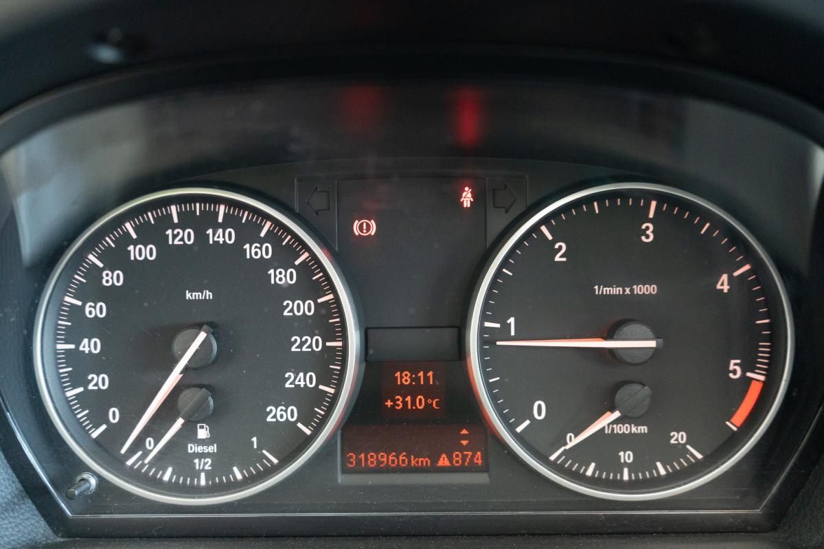 bmw-serie-3-2009-diesel-1995cc