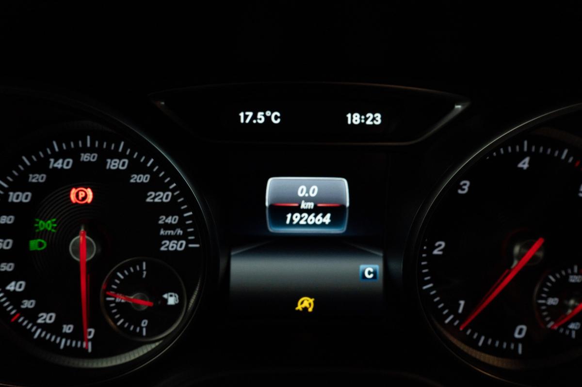 mercedes-benz-cla-2016-diesel-1461cc