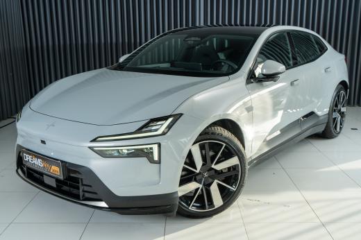 polestar-4-2024-eletrico-500cc