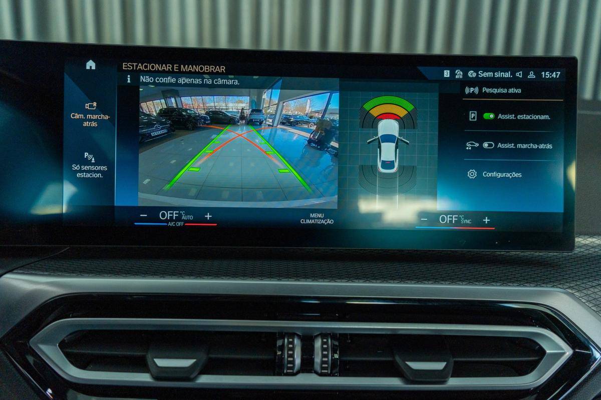 bmw-i4-2022-eletrico-500cc