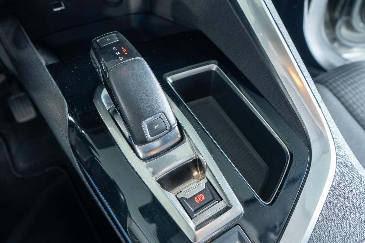 peugeot-3008-2018-diesel-1499cc