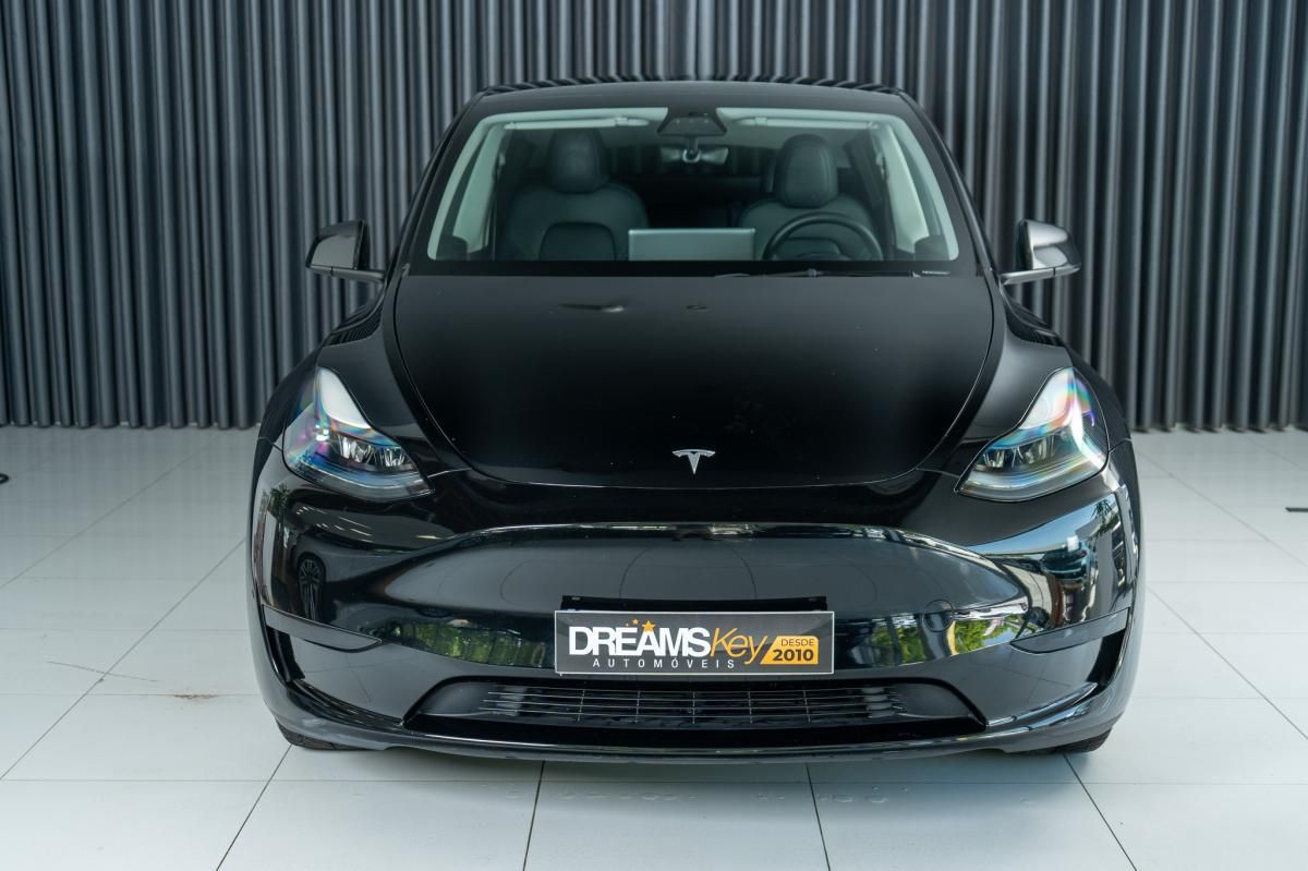 tesla-model-y-2023-eletrico-500cc