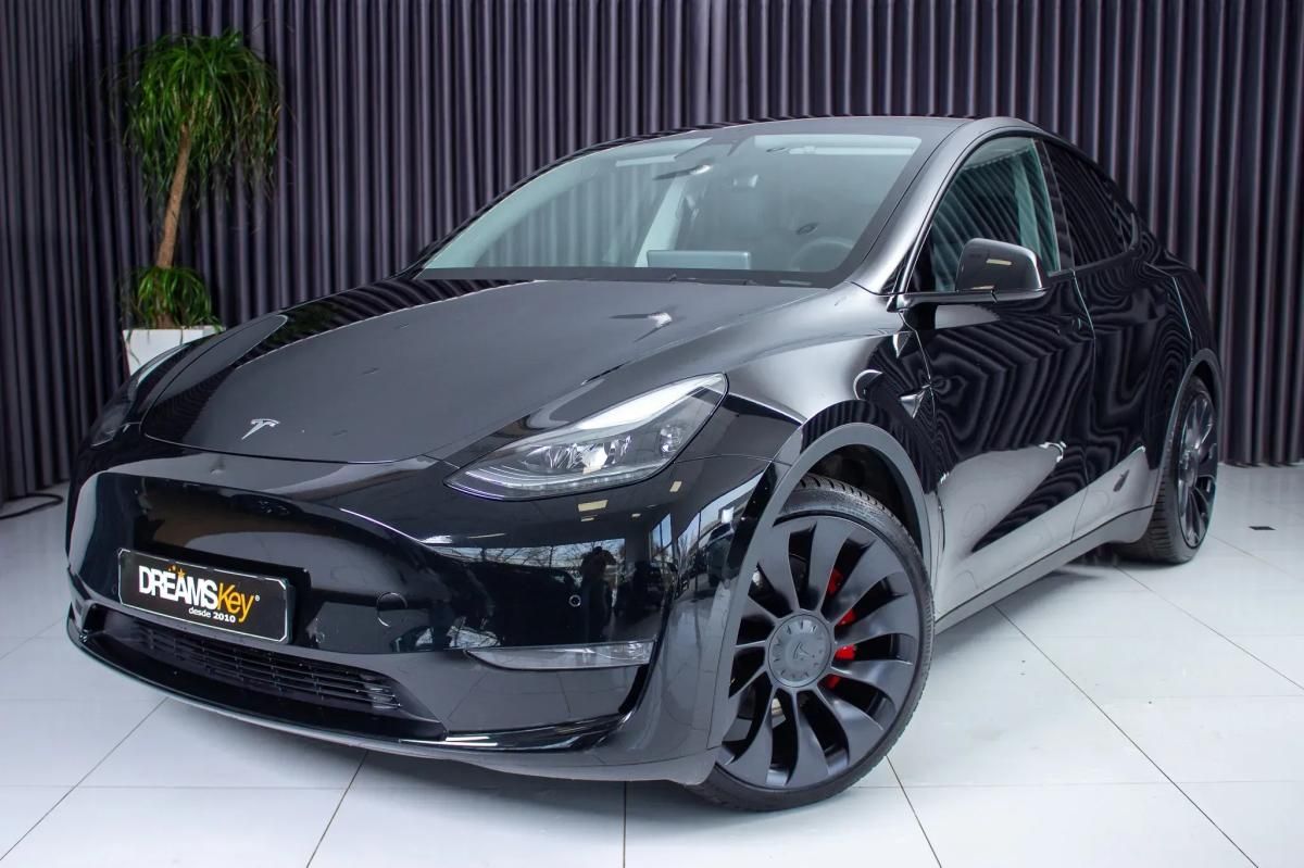 tesla-model-y-2022-eletrico-500cc