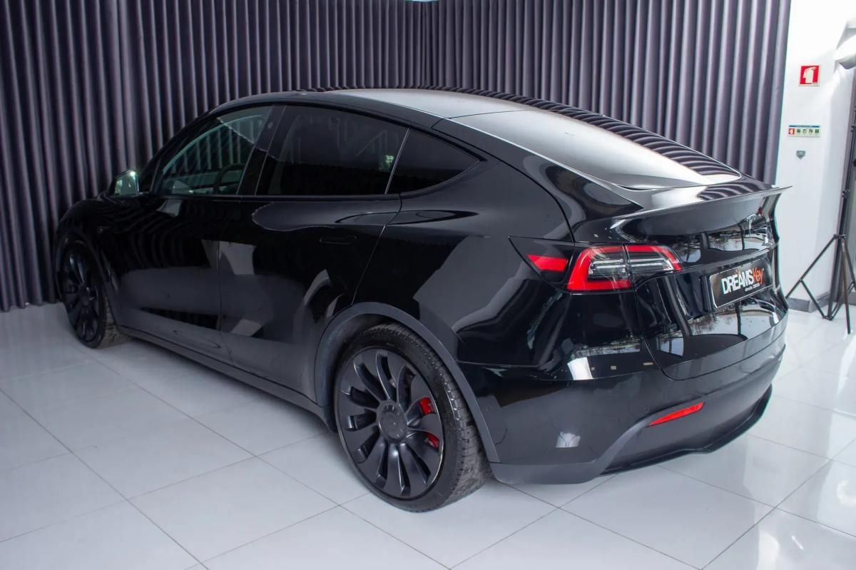 tesla-model-y-2022-eletrico-500cc