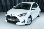 toyota-yaris-2022-hibrido-a-gasolina-1490cc