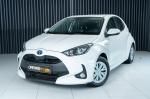 toyota-yaris-2022-hibrido-a-gasolina-1490cc