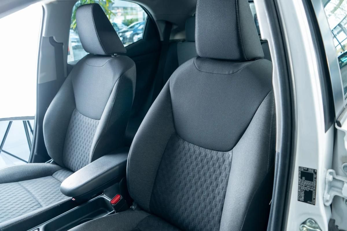 toyota-yaris-2022-hibrido-a-gasolina-1490cc