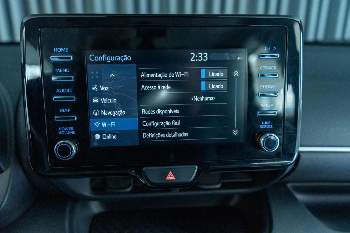 toyota-yaris-2022-hibrido-a-gasolina-1490cc